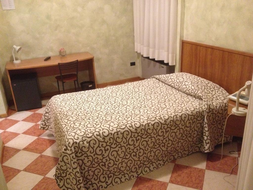 Hotel Daina Дальмине Номер фото